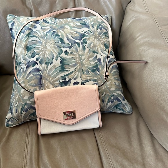 Pretty Pink KATE SPADE Crossbody Purse - Picture 1 of 11